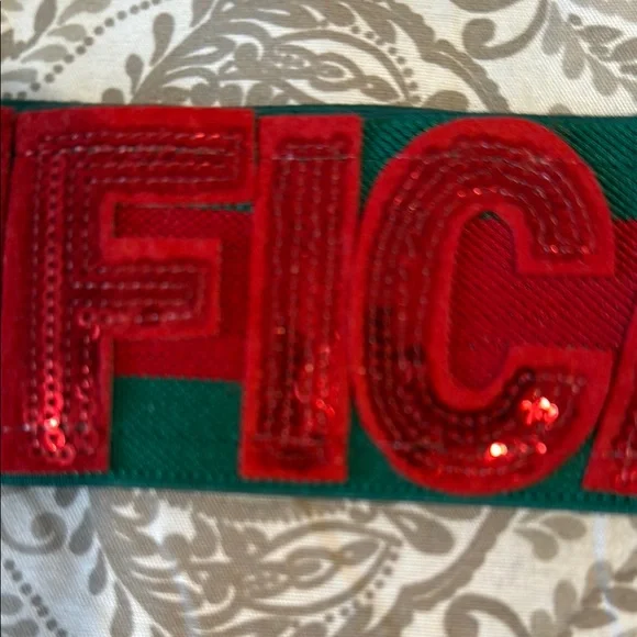 BEAUTIFUL Red and Green Headband - Picture 6 of 8